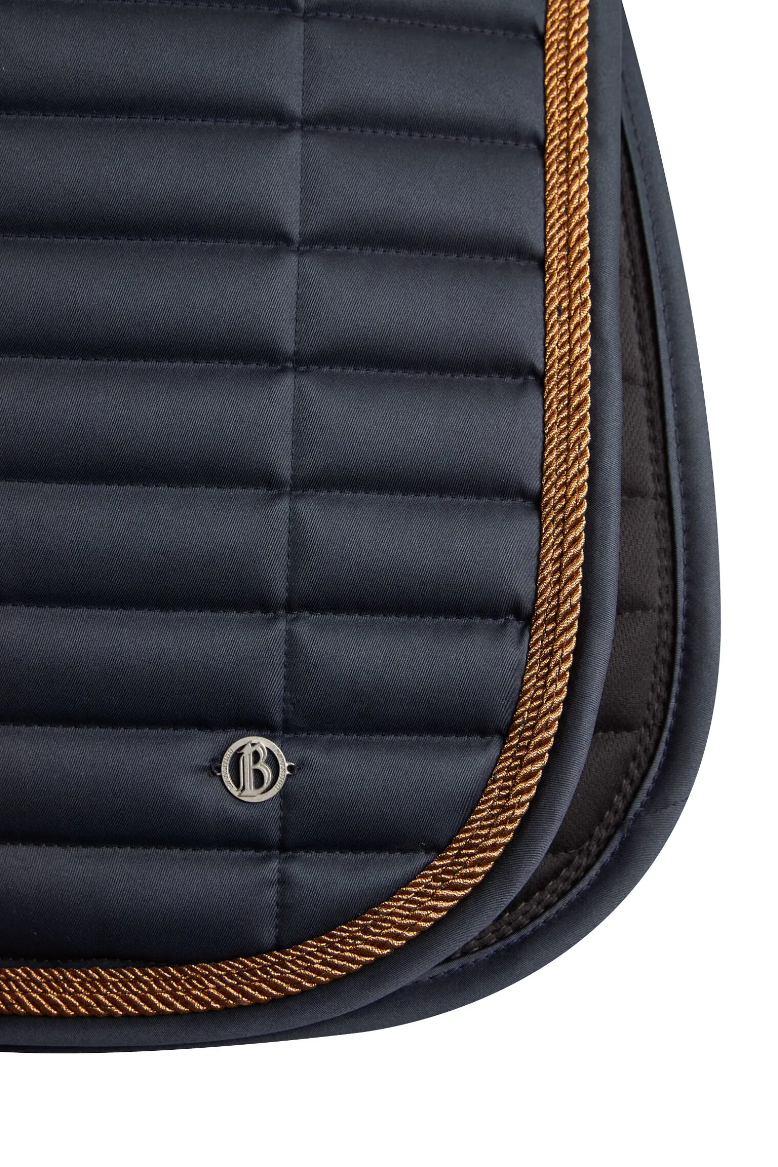 B Vertigo Quinn dressursjabrak