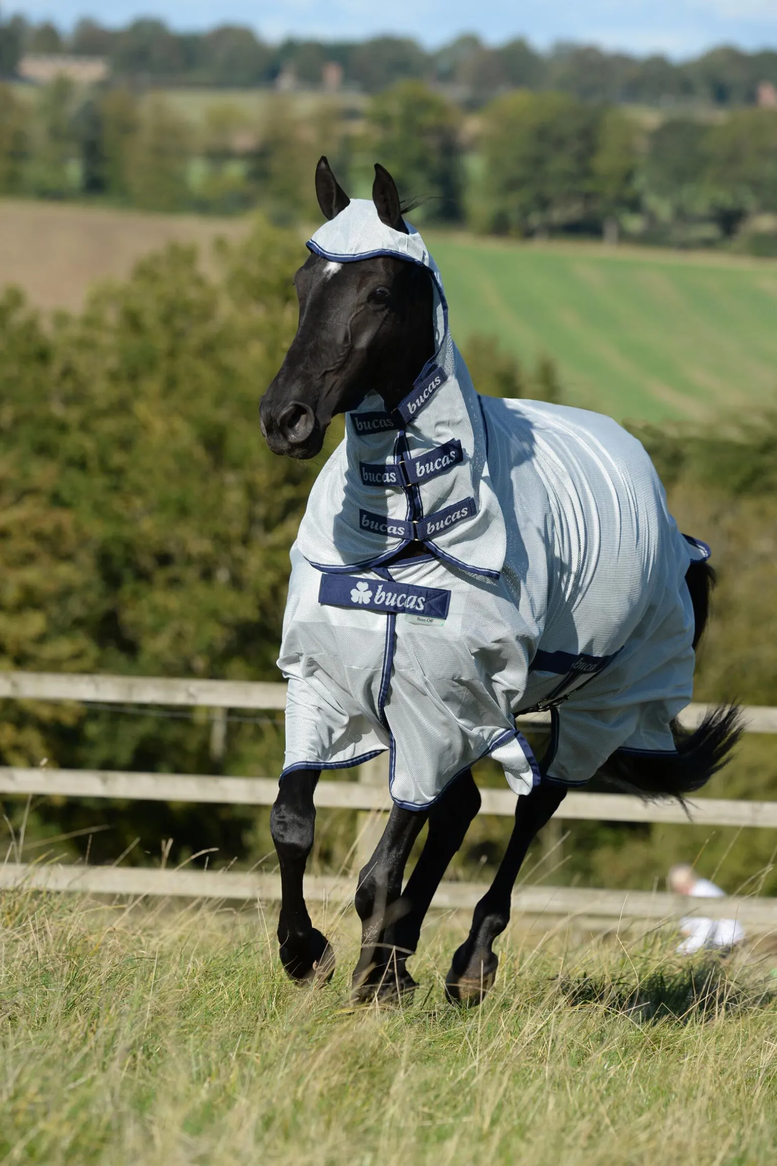 Bucas Buzz-Off X-light Full Neck fluedekken med fast halsdel