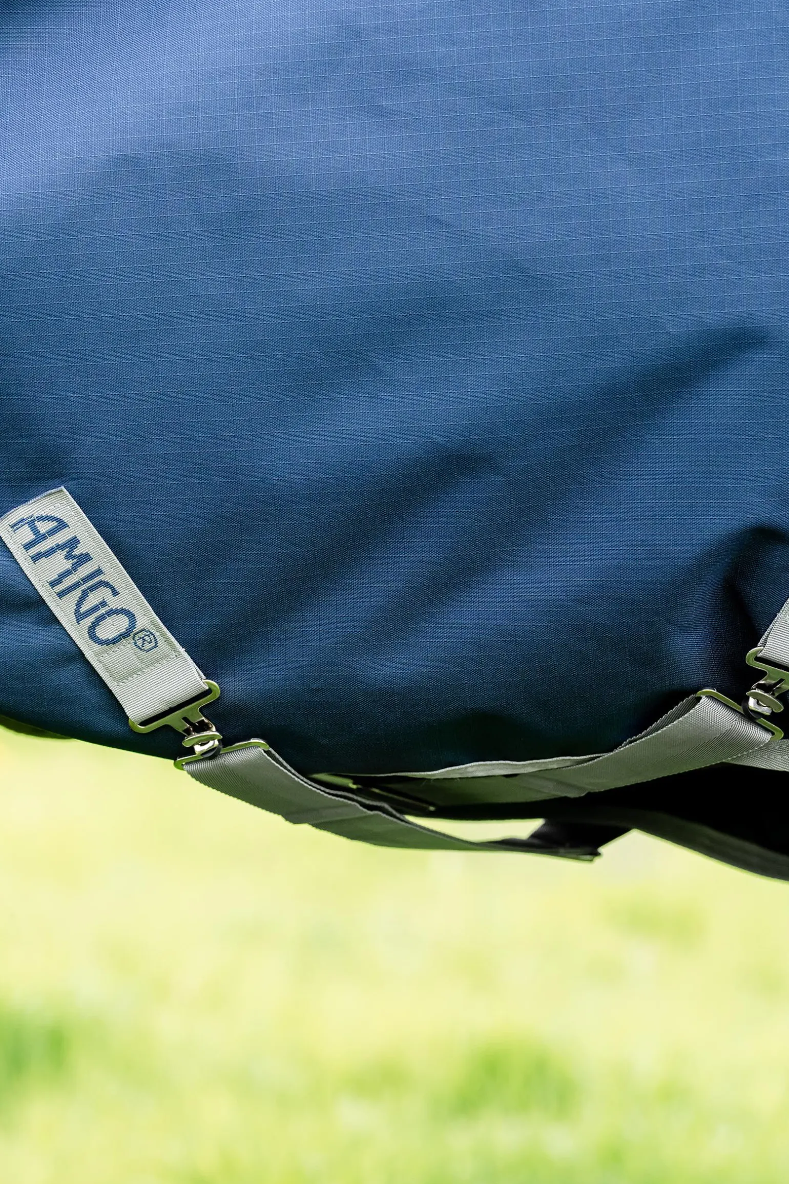 Horseware Amigo Ripstop 900D Plus utedekken med avtakbar halsdel, 100g