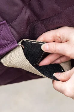 Horseware Amigo Stable Plus stalldekken med avtakbar halsdel, 200g