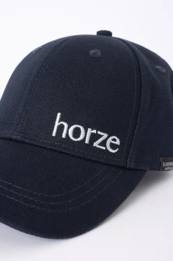 Horze caps med flagglogo