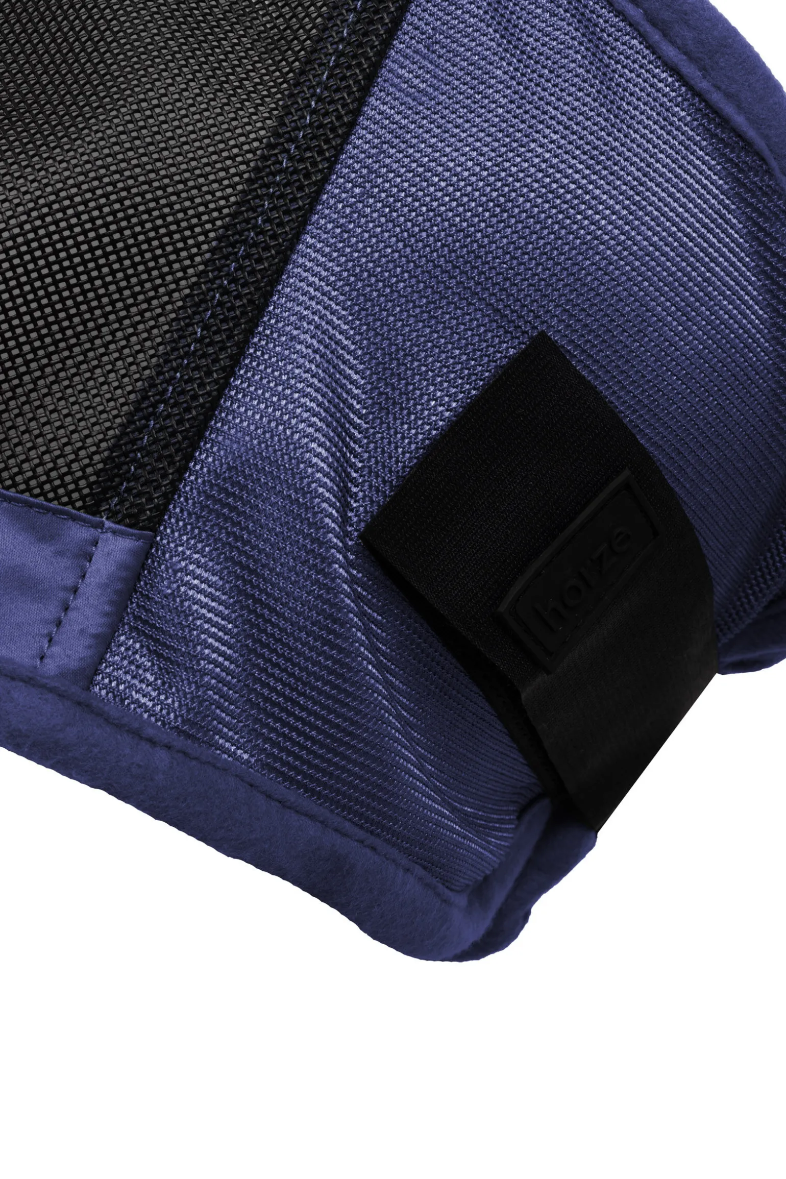 Horze fluemaske med frynset nese