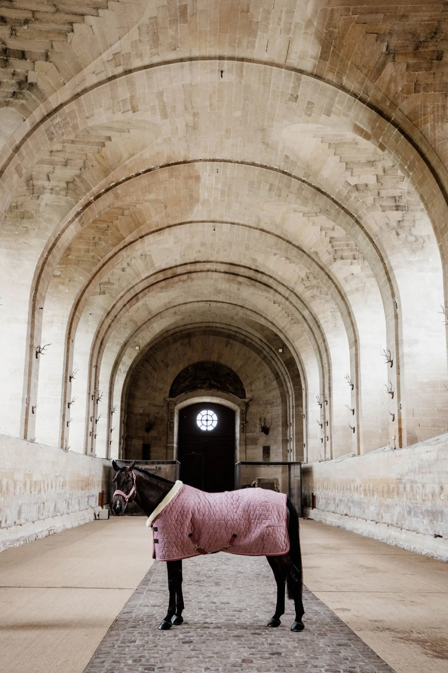 Kentucky Horsewear Velvet stevnedekken, 160 gram