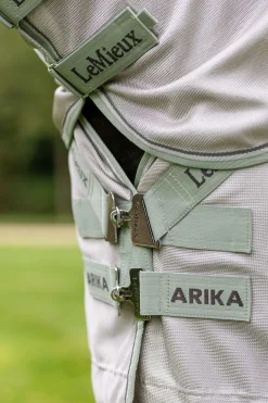 LeMieux Arika Armour-Tek Fluedekken med avtakbar halsdel